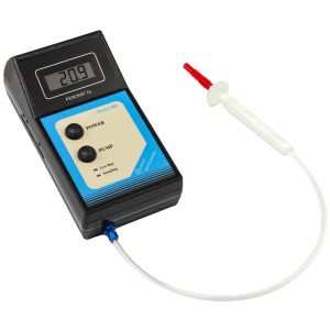 The Model 901 Headspace Oxygen analyzer allows for portable analysis with it's handheld design.